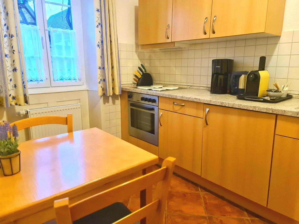 Gaestehaus Zum Weinbauer Rhodt unter Rietburg Esterno foto